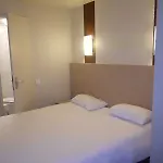 B Caen Hotel *
