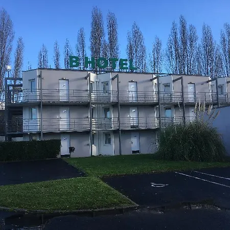 B Caen Mondeville Hotel *