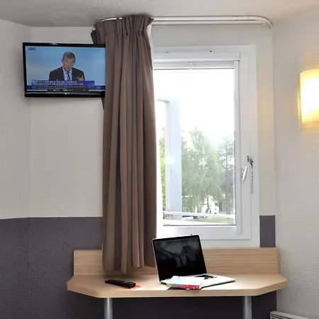 B Caen Мондвиль