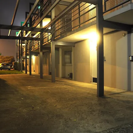 B Caen Мондвиль