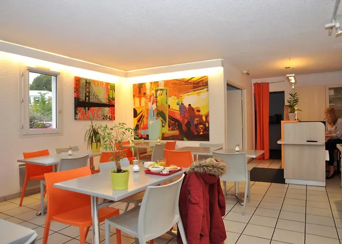 B Caen Мондвиль